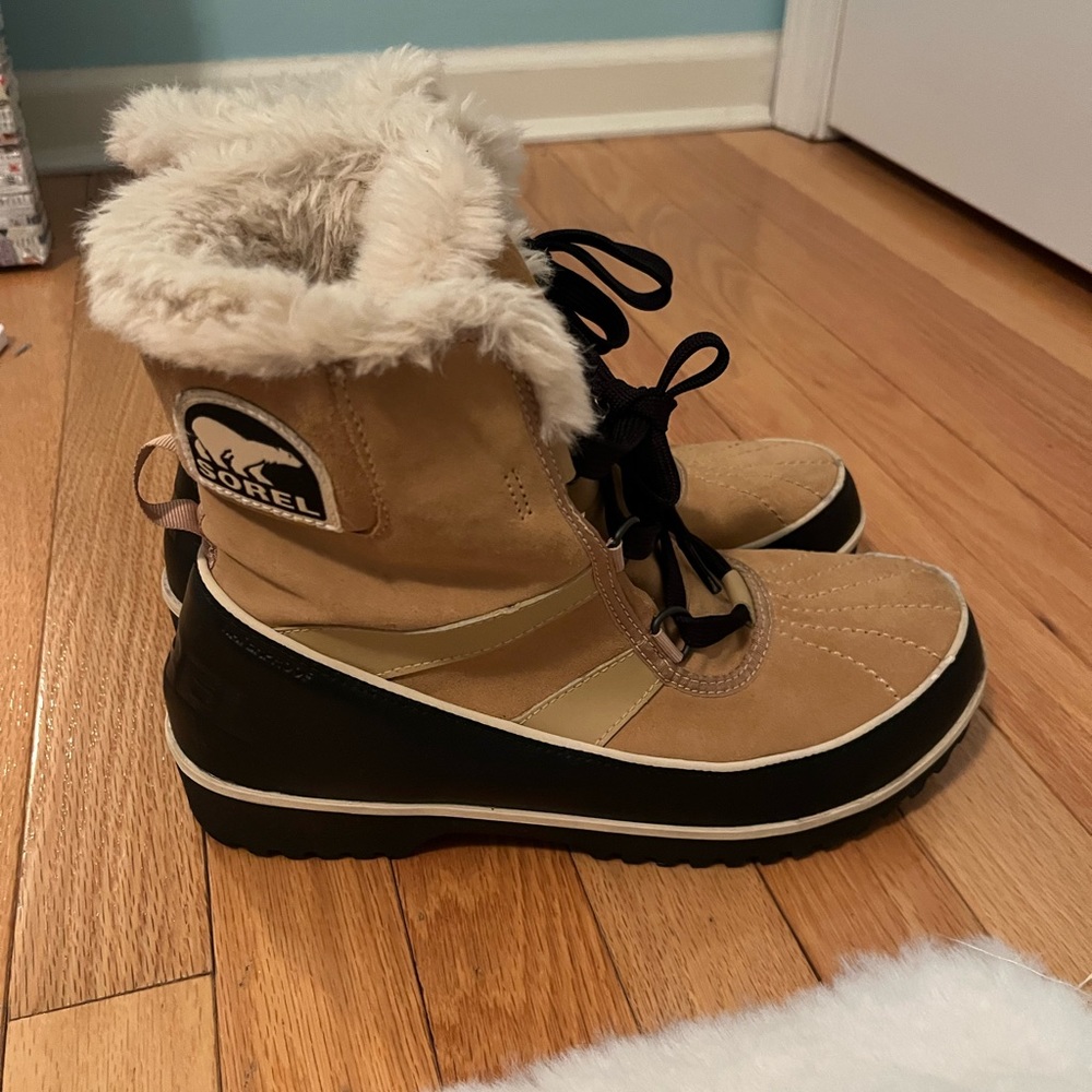Sorel snow boots